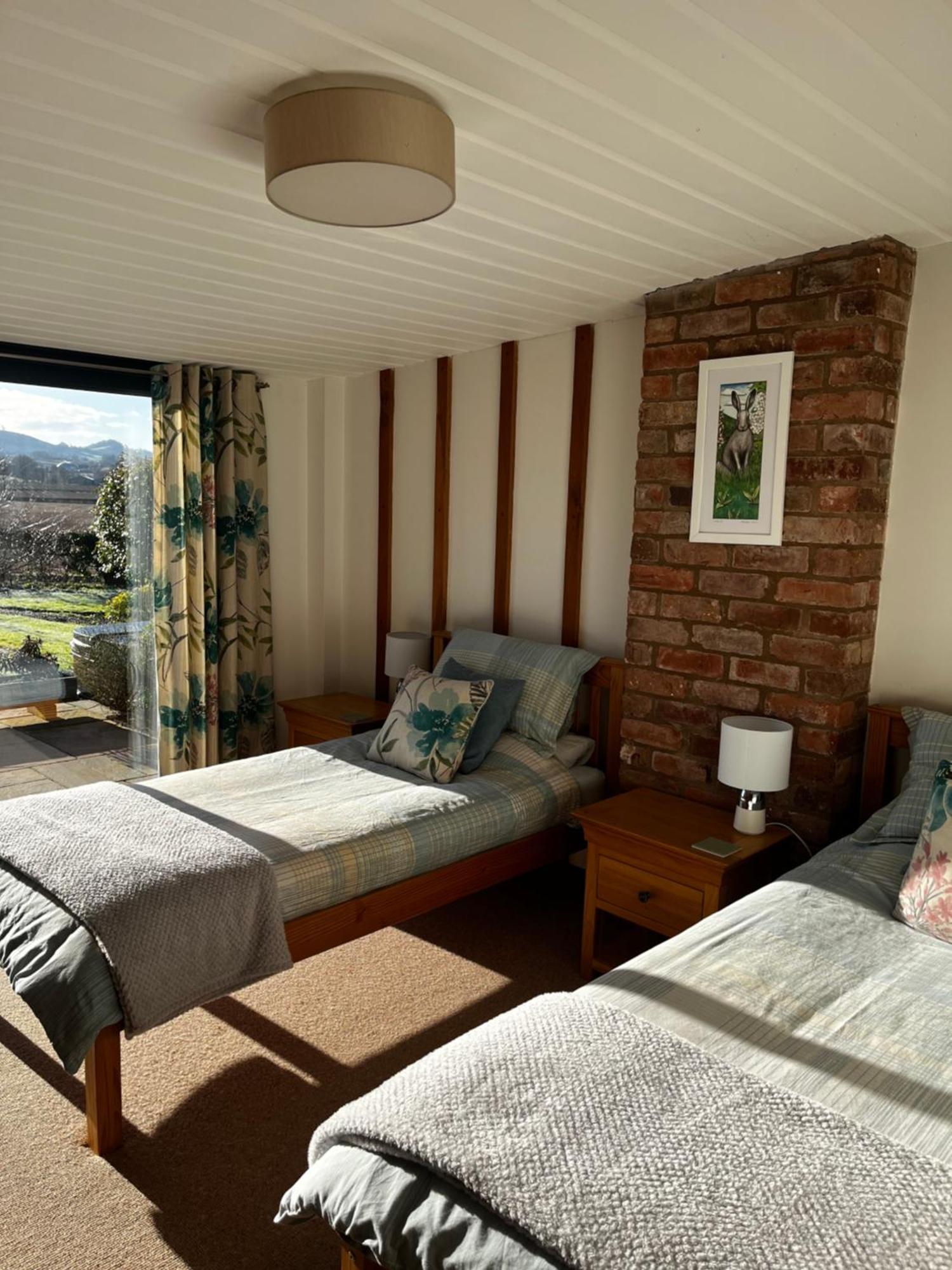 Meadow Barn Villa Hereford Ngoại thất bức ảnh